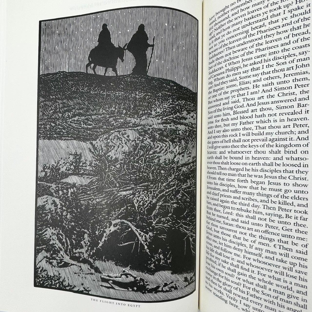 The Holy Bible: King James Version (signed and illustrated by Barry Moser) - Grinning Cat Books - Books - BARRY MOSER