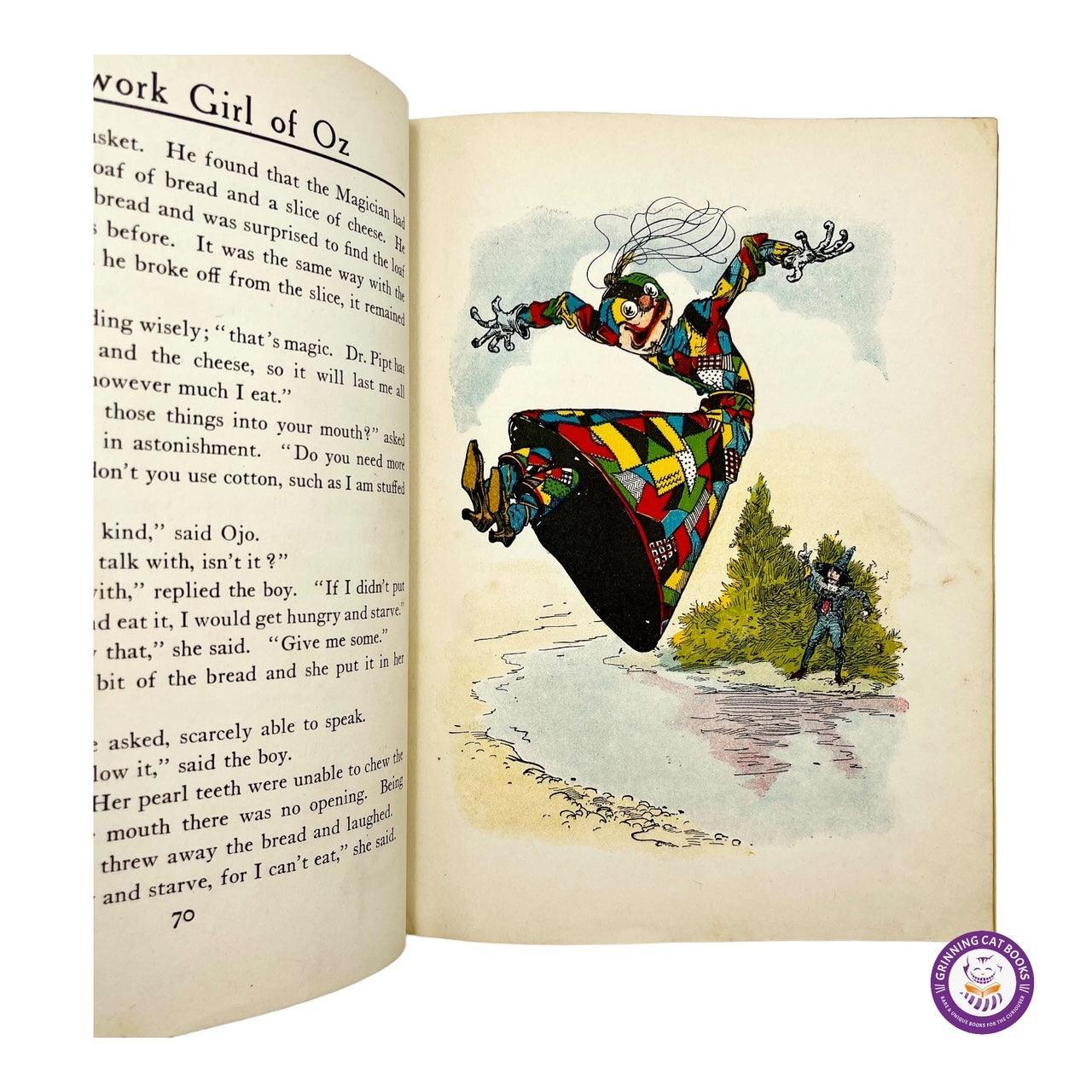 The Patchwork Girl of Oz (the "Return to Oz", the 7th Oz title and debut of Scraps the Patchwork Girl) - Grinning Cat Books - Books - OZ