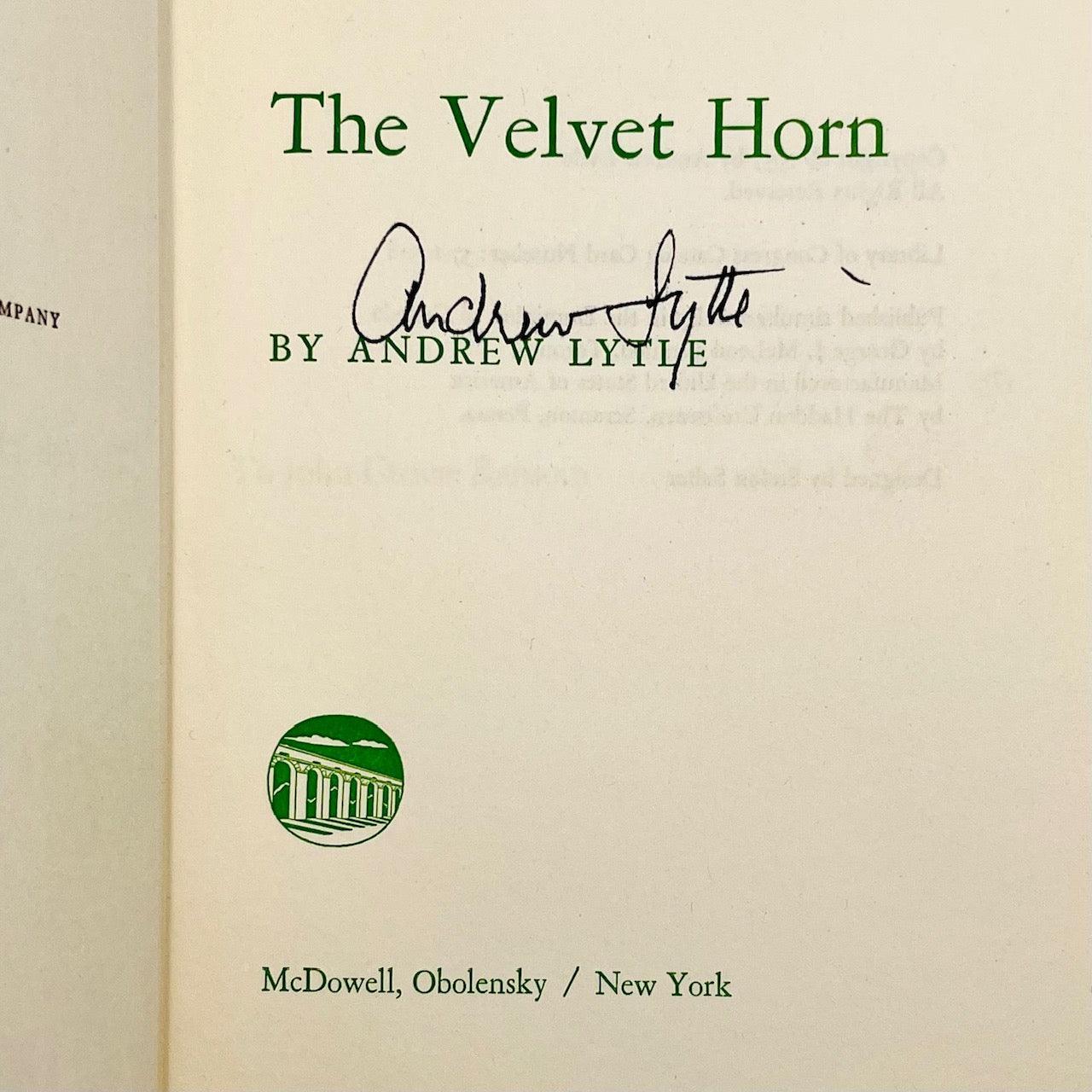 The Velvet Horn (signed) - Grinning Cat Books - AMERICAN LITERATURE - SIGNED