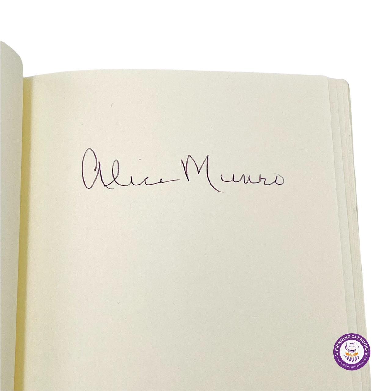 Dear Life: Stories (signed) - Grinning Cat Books - LITERATURE - NOBEL PRIZE, SIGNED